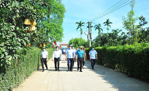 Chủ tịch UBND tỉnh Hà Tĩnh kiểm tra Khu dân cư NTM kiểu mẫu tại xã Lộc Yên