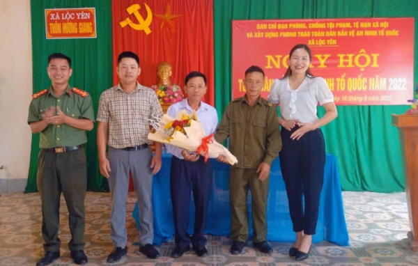 Ngày Hội toàn dân bảo vệ An ninh Tổ quốc tại thôn Hương Giang, xã Lộc Yên.