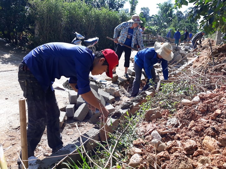 Đoàn xã Lộc Yên: Phát huy vai trò xung kích tình nguyện vì cuộc sống cộng đồng và xây dựng nông thôn mới